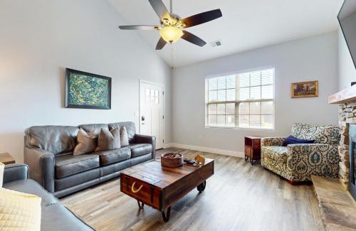 Townsend Apartment | Townsend Timbers