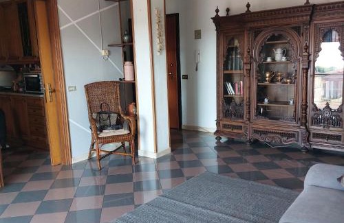 Avenza Apartment | Tra monti e mare via Filippo Turati 17 bis