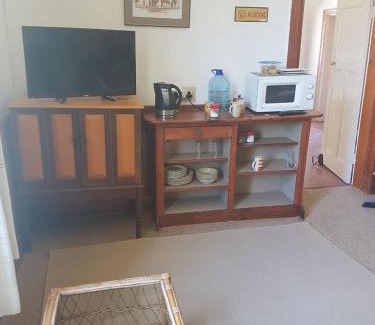 Graaff-Reinet House | Trackers Inn