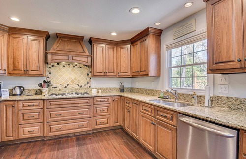 Aiken House | TRACKSIDE RETREAT 4 BEDROOM HOME-WALK TO BRUCES FIELD AND AIKEN TRAINING TRACK