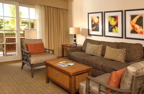 Northwest Carmel Hotel | Tradewinds Carmel