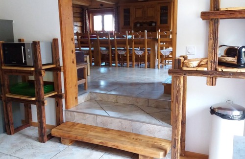 Hauteluce Ski Chalet | Traditional 4-star comfort chalet for 10 people with SPA