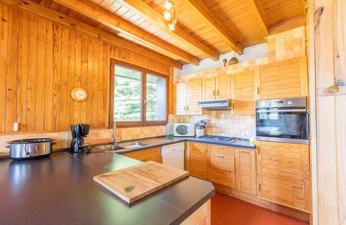 Montgenevre Ski Chalet | Traditional Alpine chalet with 3-4 bedrooms, well suited for 3-4 couples