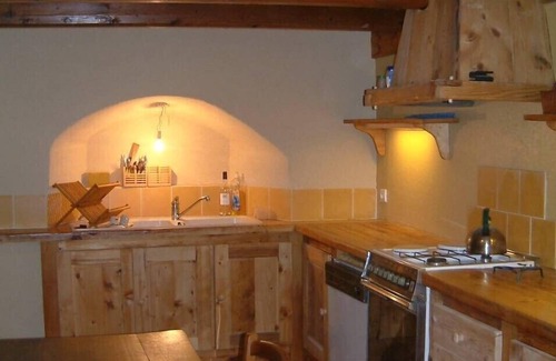 Hauteluce Ski Chalet | Traditional chalet for up to15 people