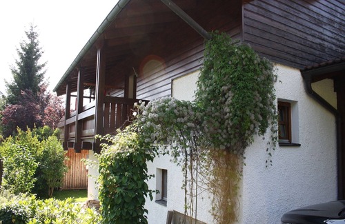 Goldegg Villa | Traditional country house in Goldegg with sauna