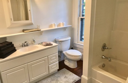 Lattimore Bed & Breakfast | Traditional & Historic Country Home Away From Home