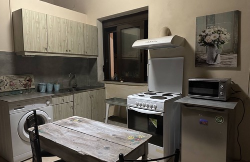 Monopari House | Traditional House in "Kefala" hill next to Rethymnon and Gerani sandy beach