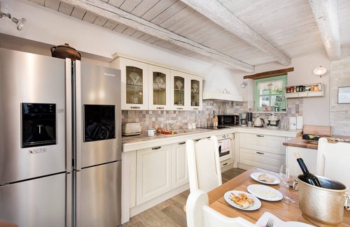 Vrsar Villa | traditional house with nice view close to the beach