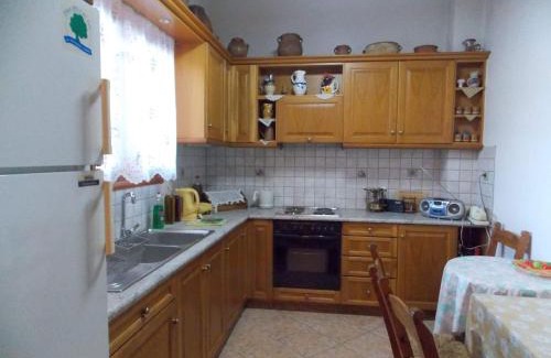 Fres Villa | Traditional Luxury Villa in Fres