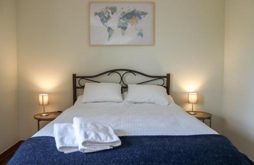 Freiria Apartment | Traditional Portuguese Village House - Casa Martins no 52