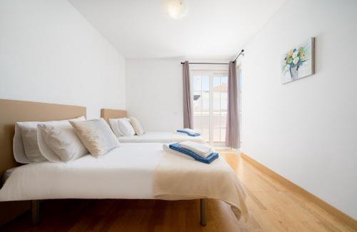 Conceicao e Cabanas de Tavira Apartment | Traditional Seaside Tavira Apartment