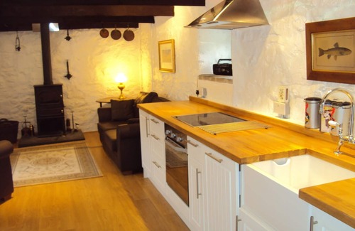 Dornoch Cottage | Traditional stone Barn in Rural setting ,a quiet and cosy retreat