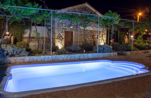 Sveti Anton House | Traditional Stone House St.Anton