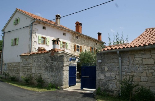 Peresiji House | Traditional villa with private pool, secluded garden and convenient location