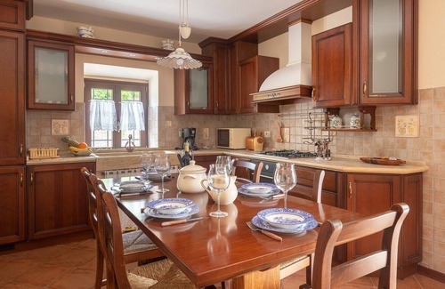Momjan Villa | Traditional Villa Momiano with a swimming pool