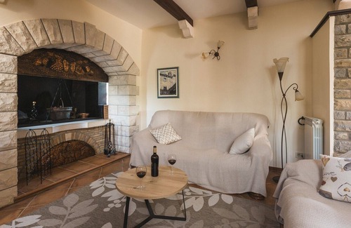 Momjan Villa | Traditional Villa Momiano with a swimming pool
