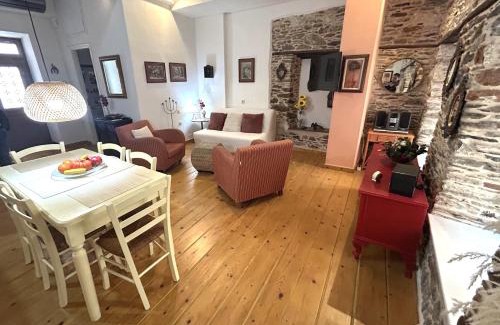 Ermoupoli Villa | Traditional wood and stone Villa