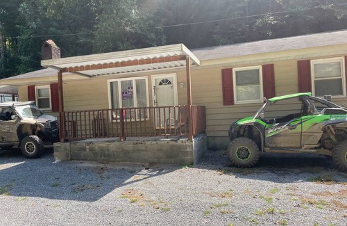 Gilbert House | Trail House In Gilbert Sleeps 12