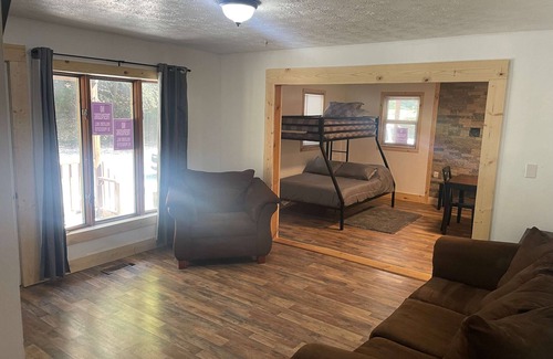 Gilbert House | Trail House In Gilbert Sleeps 12