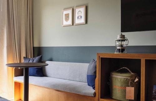 Estes Park Hotel | Trailborn Rocky Mountains Outpost