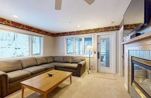 Jeffersonville Apartment | Trailside Highlands 20C