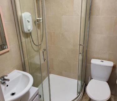 Crewe Apartment | Train Station Apartments