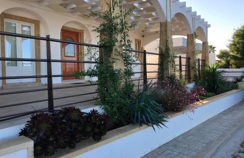 Torre Suda Bed & Breakfast | Tramontana Tre Archi B&B