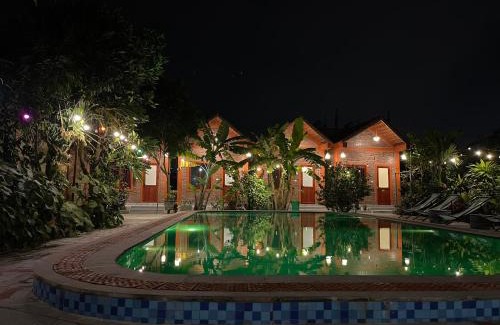 Hoa Lu Hotel | Trang An Garden Bungalow Ninh Binh
