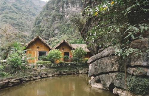 Hoa Lu House | Trang An Mountain House