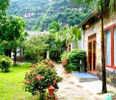 Hoa Lu Cabin | Trang An River View Homestay