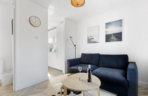 Wapping Apartment | Tranquil 1 Bed Flat in East London