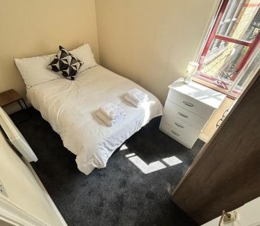 Edmonton Apartment | Tranquil 1BR in Edmonton