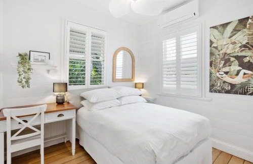 Bardon House | Tranquil 2-Bed Family Home with Deck Among Trees