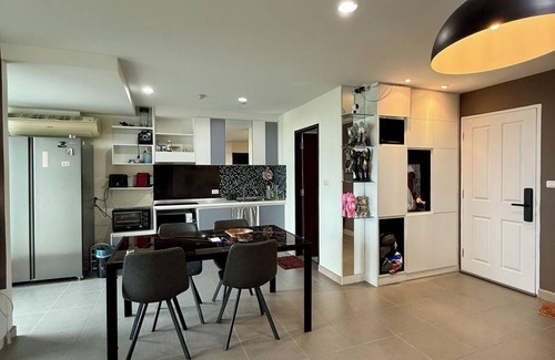 Kathu Condo | Tranquil 2-bedroom condo with AC and WiFi for a relaxing stay