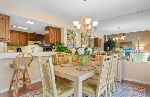 Pawleys Island Villa | Tranquil 2BR Villa near Litchfield Beach