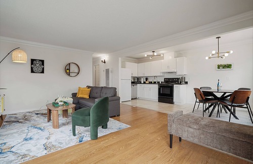 Pacifica Apartment | Tranquil 2BR with Coastal Mountain Views