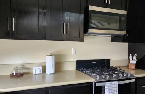 Primo Tapia House | Tranquil 3-bedroom house with WiFi in Baja California