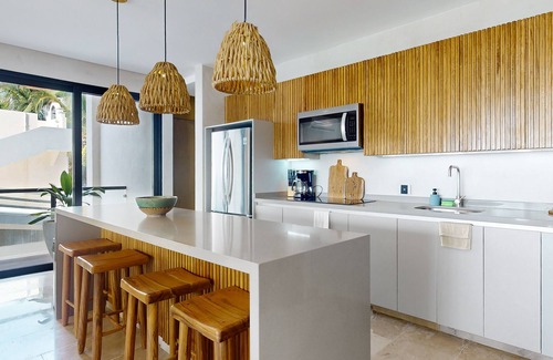 Tulsayab Apartment | Tranquil beachfront getaway with amazing views, outdoor pool