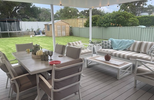 South Coast Cottage | Tranquil Beachside cottage. A stone throw from the beach & Hiking.Pet-friendly.