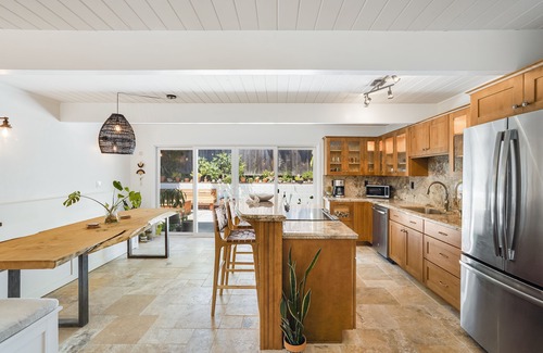 El Granada House | Tranquil Coastal Retreat - Walk to the Beach!