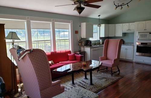 Alachua Cottage | Tranquil Cottage