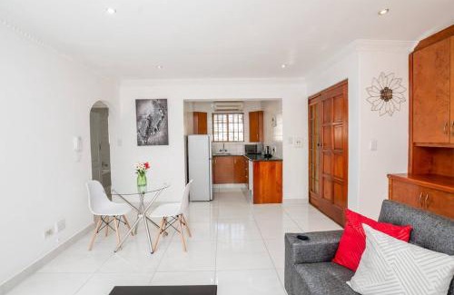 Greater Johannesburg Metropolitan Area Apartment | Tranquil cottage