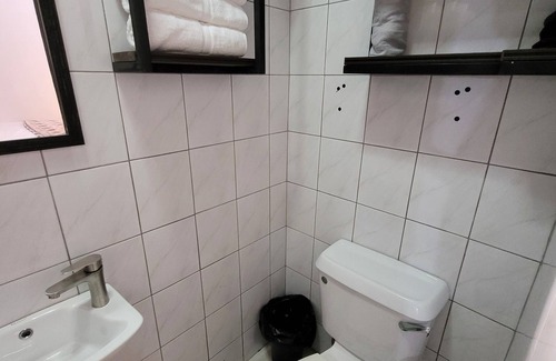 Saint James Apartment | Tranquil & Cozy 1-Bedroom apartment in amazing Port of Spain with AC
