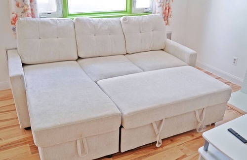McKownville House | Tranquil Cozy Apartment in Charming Area