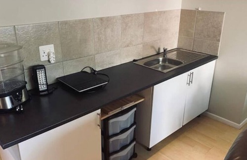 Flamingo Vlei Condo | Tranquil, cozy studio apartment close to the beach