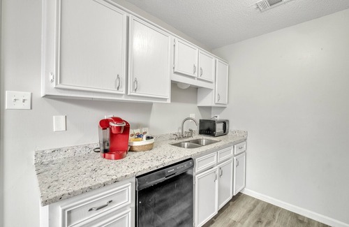 North Little Rock House | Tranquil Escape 3 Bedroom Home by RedAwning