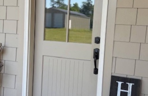 Seiglers Crossroads Apartment | Tranquil farmhouse apartment with AC in charming Aiken. Active horse farm