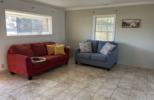 Gassville Other | Tranquil Farmstead Haven — A Countryside Escape