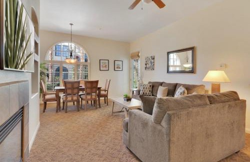 La Quinta House | Tranquil Ground Floor Villa in Heart of La Quinta