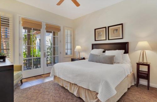 La Quinta House | Tranquil Ground Floor Villa in Heart of LQ #A